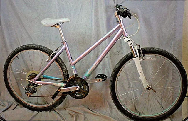 2012 Giant Boulder MTB Bike Small 16.5" Hardtail Shimano Tourney Comfort Hybrid~