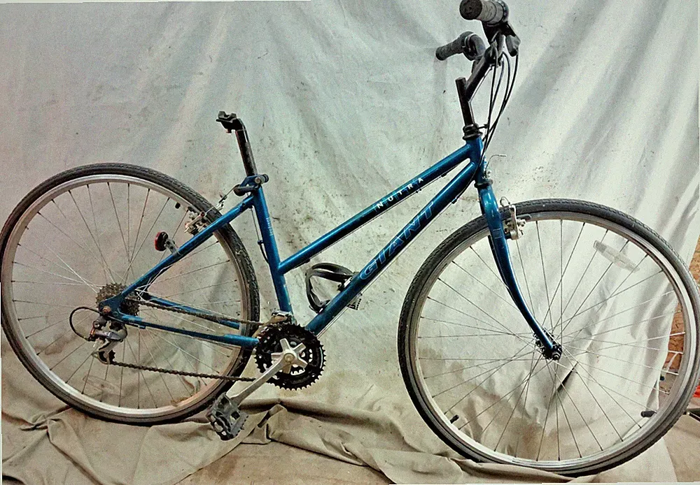 95' Giant Nutra City Hybrid Bike 17" Medium Chromoly Steel Shimano Cafe Commuter