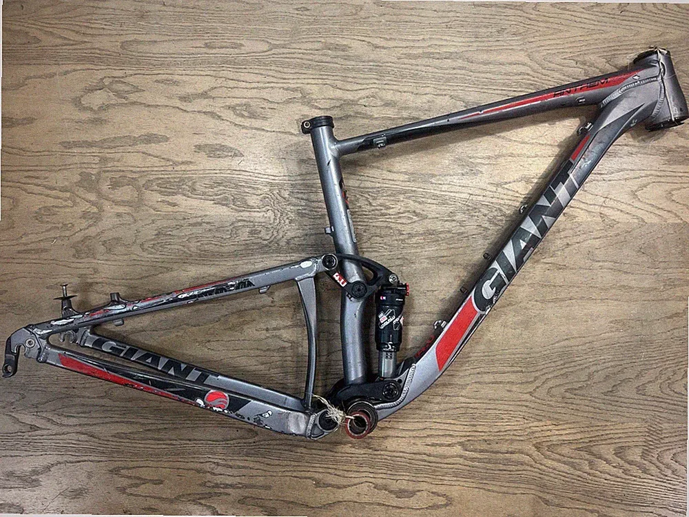 Giant Anthem X 29er 4.0 2012 Medium Full Suspension Mountain Bike Frame