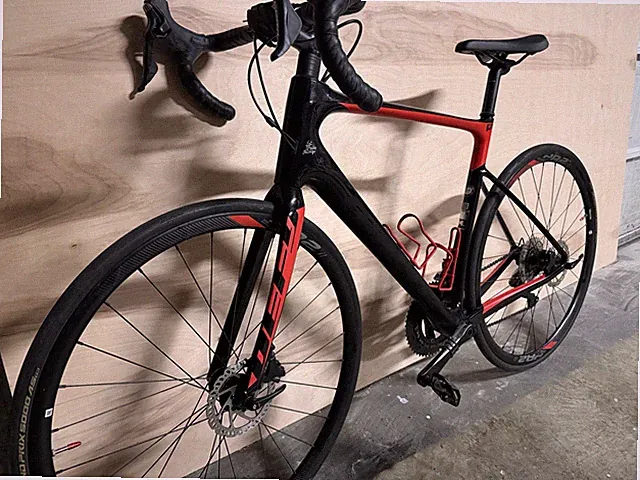 Giant Defy Advanced 1 MD/LG