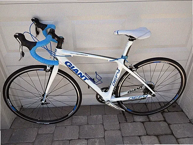 Giant Defy Advanced Road Bike 52cm
