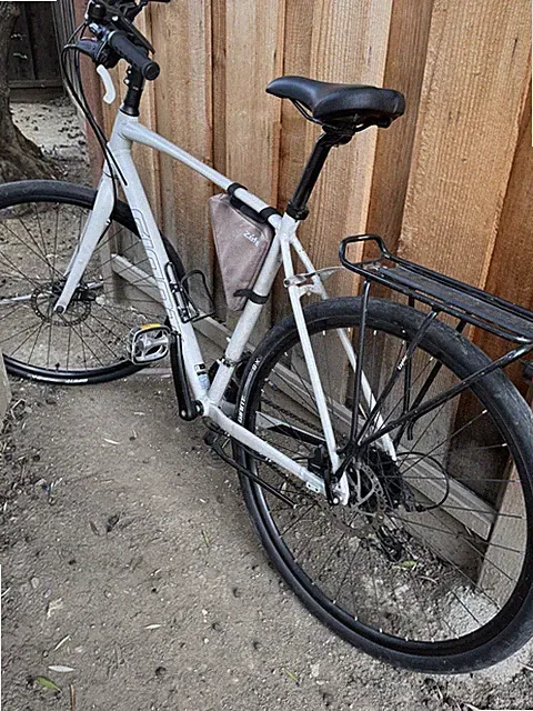 GIANT’ - ESCAPE Hybrid Commuter Bicycle