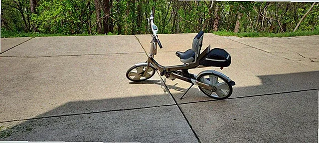 Giant Revive DX Semi-Recumbant Bicycle Grey 7 Speed