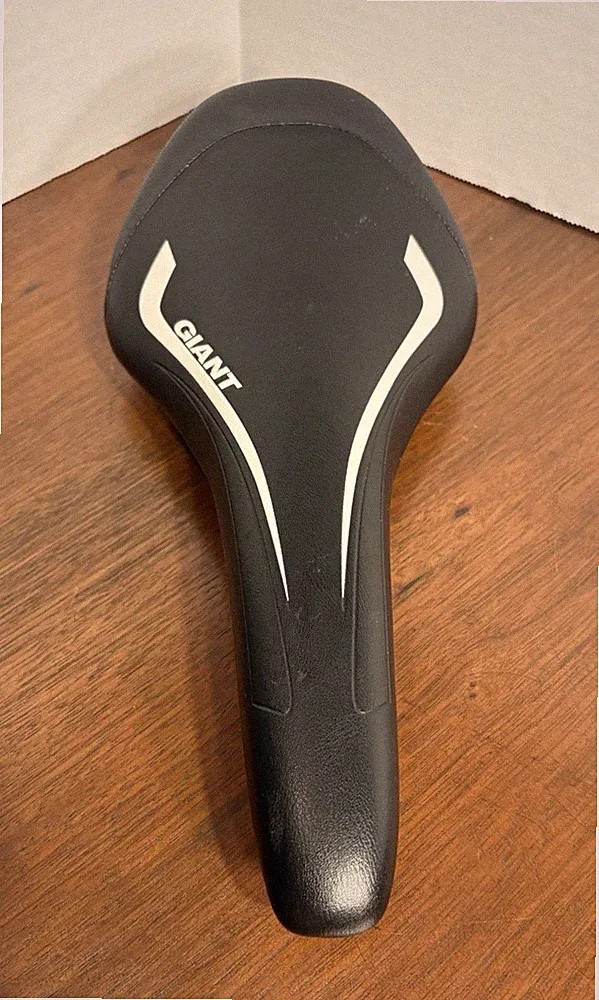 Giant Road Hybrid Bike Bicycle Seat Saddle