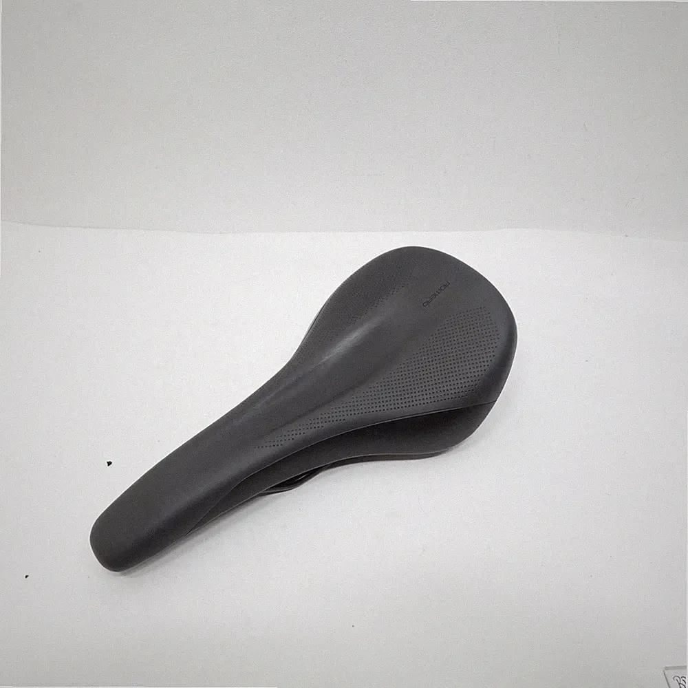 GIANT ROMERO Bicycle Saddle Seat Grey Black Particle Flow Mountain Bike - USED