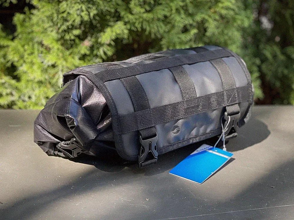 Giant Scout Handlebar Bag - Roll Up - Bar Dry Bag - Bike Packing Touring Gear