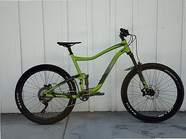 Giant Trance Full Suspension Mountain Bike