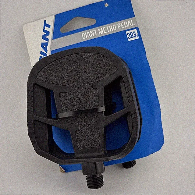 NEW Giant Metro Pedals Black 9/16 Urban Commuter Bike Pedals